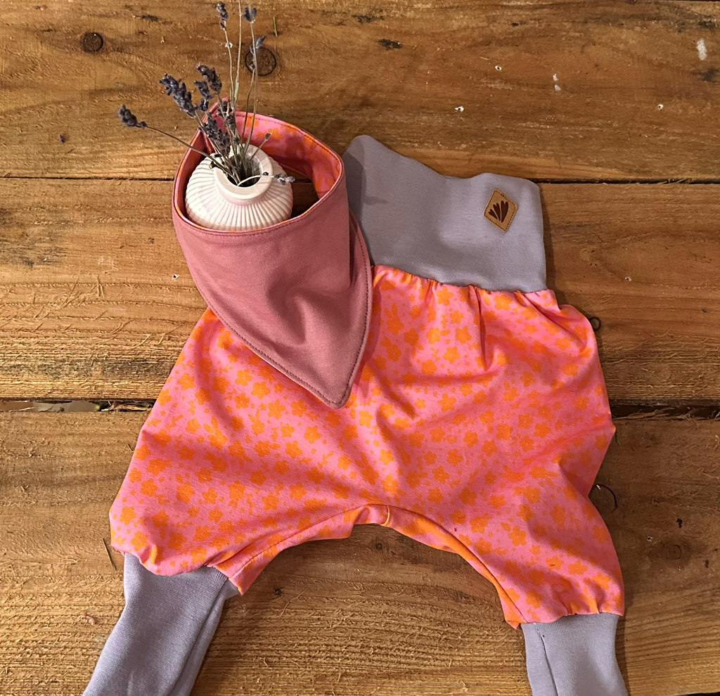 Erstlings Set, Pumphose + Halstuch